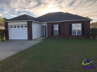 110 Selena Ct, Warner Robins, GA 31088