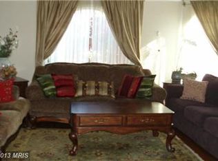 2520 Flint Hill Rd, Vienna, VA 22181