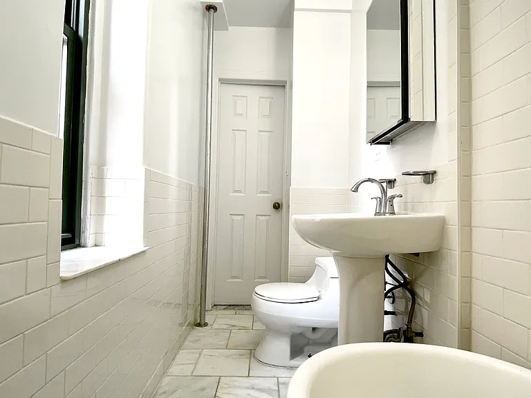 503 E 78th St #4B — Photo 14