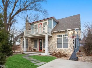 101 S Mayhew St, New Buffalo, MI 49117