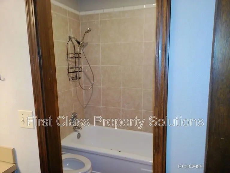 1406 Mary Lee Ln — Photo 14