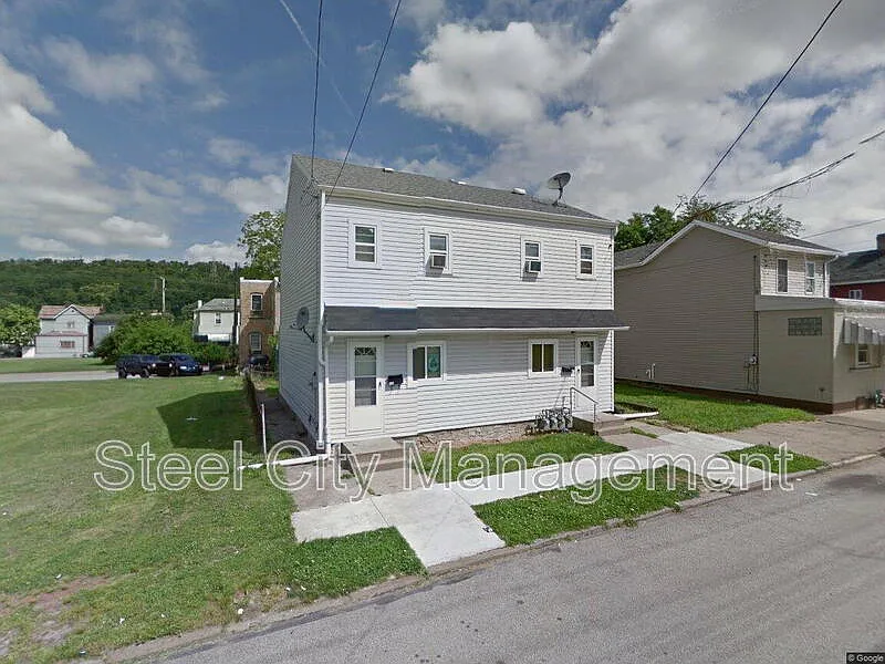 418 Pacific St