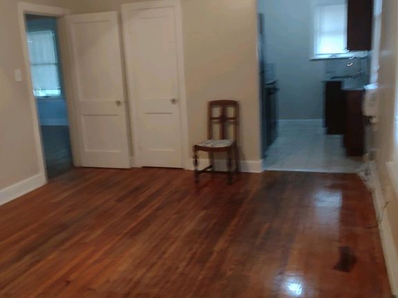 4th image of 4128 Avenue S 1/2 #2