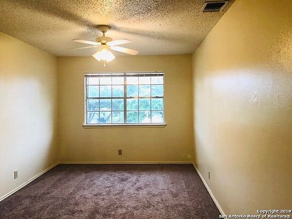5th image of 7220 Gaslamp Ln