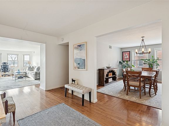 5th image of 13600 Shaker Blvd APT 605
