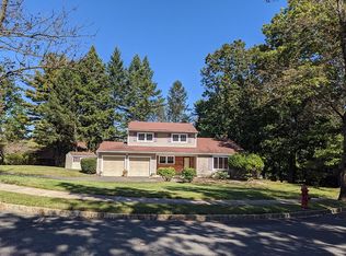 26 Donald Rd, East Brunswick, NJ 08816