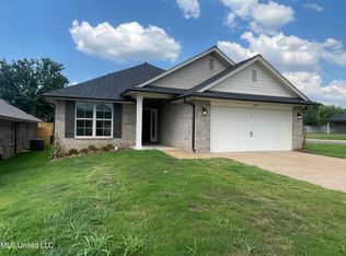 1628 Cambria Dr, Southaven, MS 38671