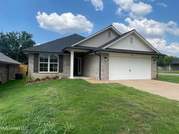 1628 Cambria Dr, Southaven, MS 38671