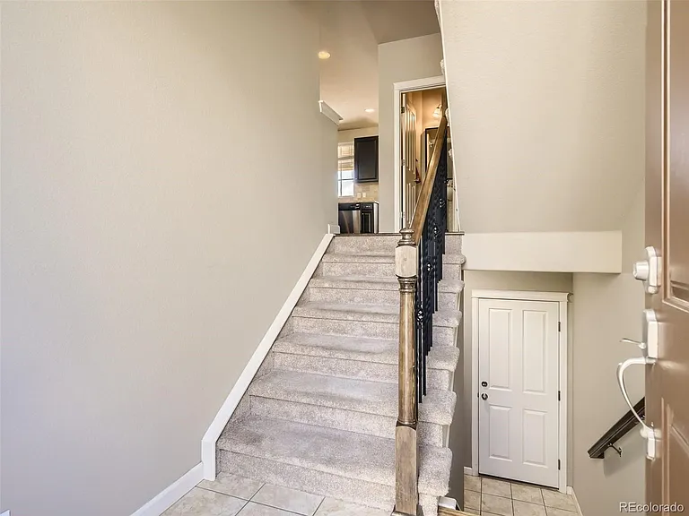 1000 Elmhurst Dr #C — Photo 7