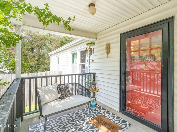 2207 Belvoir Ave, Knoxville, TN 37917