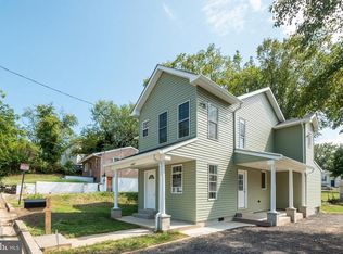 5407 Emmet St, Capitol Heights, MD 20743