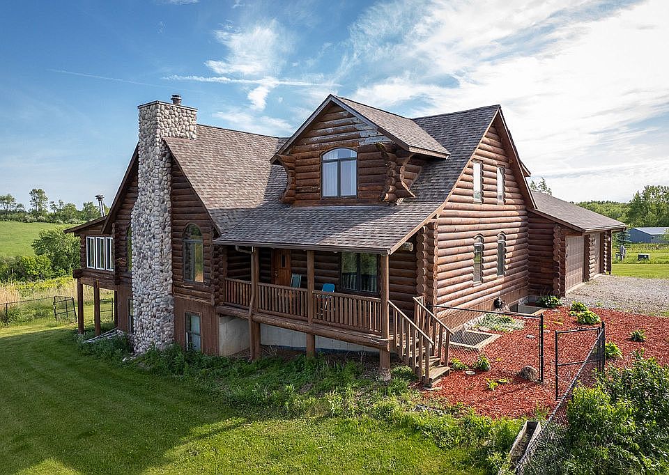 1282 Charles Ave, West Branch, IA 52358 Zillow