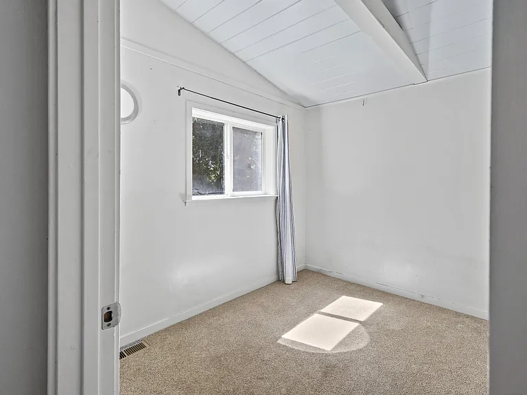 161 Mahogany Way — Photo 5