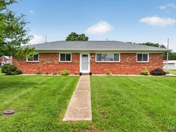 261 E Back St, Hecker, IL 62248