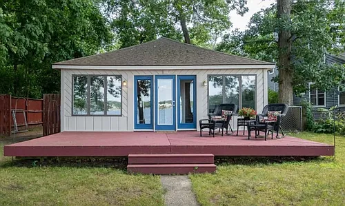 1501 Lakeview Dr Photo 1