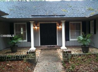 6 Willow Oak Rd, Hilton Head Island, SC 29928