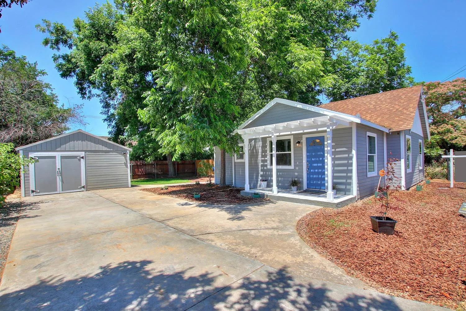 4840 Mascot Ave photo 1
