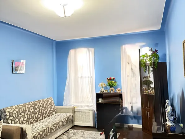 8735 Bay Parkway image 1 of 14