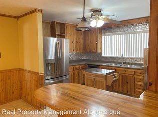 2725 Lucca Rd SW, Albuquerque, NM 87105