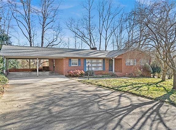2nd image of 101 Brookmeade Dr