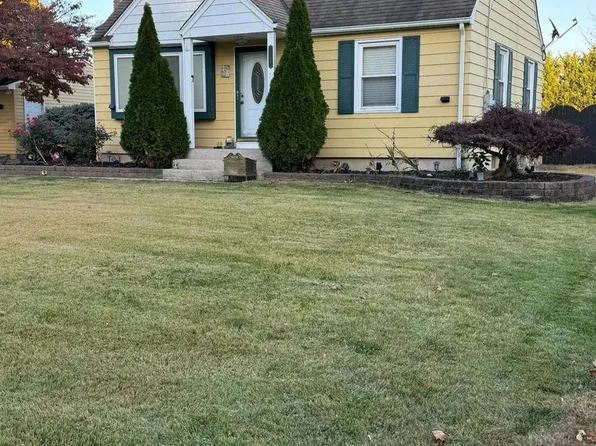 116 Lejan Ter, Vineland, NJ 08360