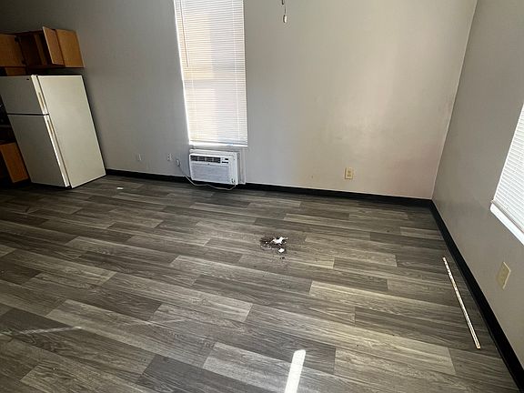 4th image of 1733 S 3rd St #8