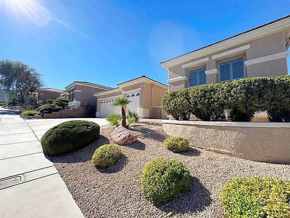 3rd image of 2071 King Mesa Dr