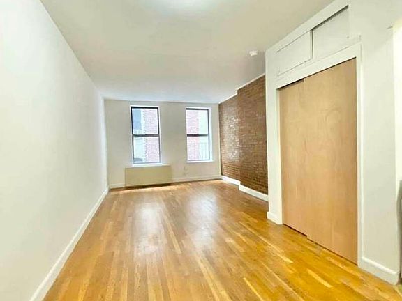 2nd image of 1819 2nd Ave #3B