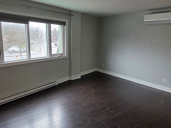 5th image of 21 Scarlett Rd #1