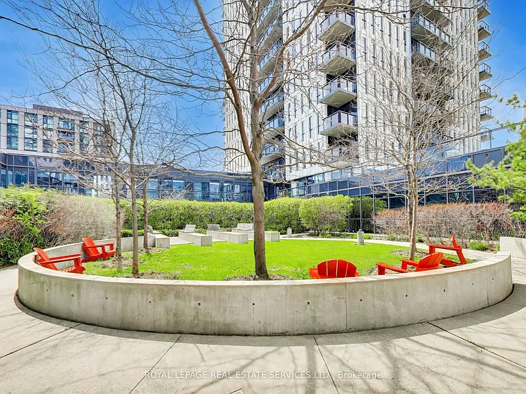 55 Regent Park Blvd #805 — Photo 44
