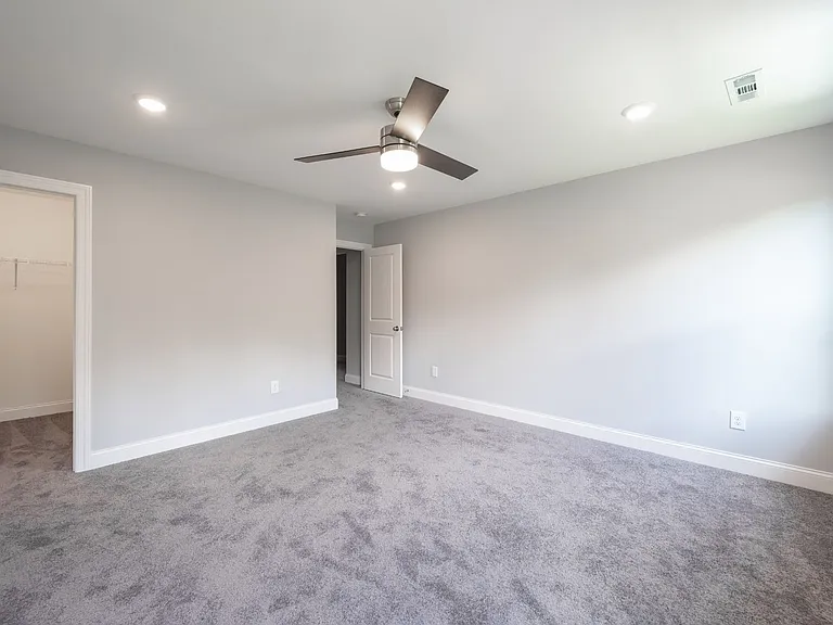4018 Foxglove Farm Dr — Photo 27