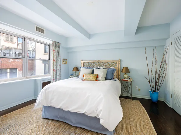 176 Broadway image 7 of 10