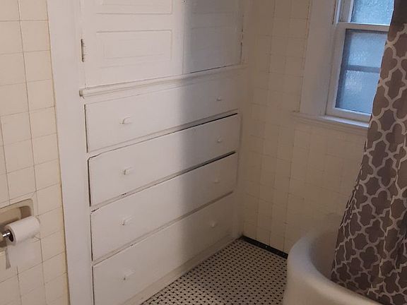 5th image of 117-119 N Maple Ave #9336347