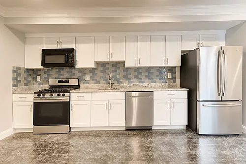 1316 Adams St NE #1 Photo 1