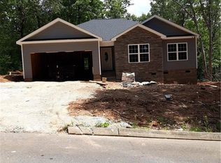 216 Ginko Rdg, Pickens, SC 29671