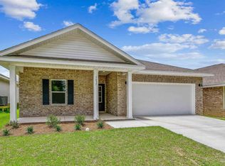 1637 Slate Dr, Cantonment, FL 32533