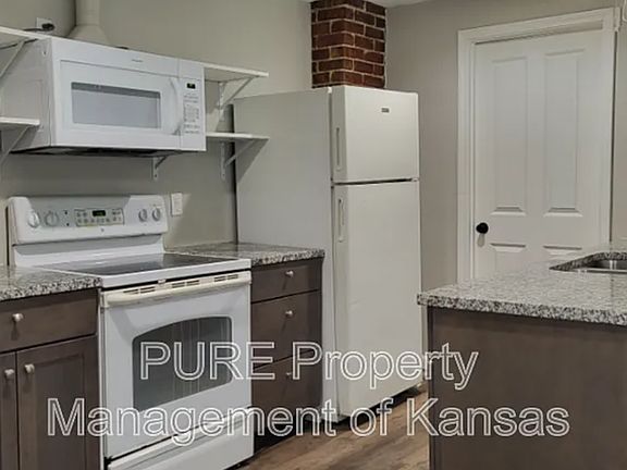 3rd image of 1620 SW College Ave