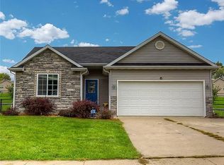 1708 Apple Ln, Indianola, IA 50125