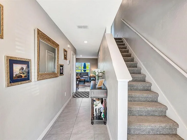 2942 Rock Sound St — Photo 7