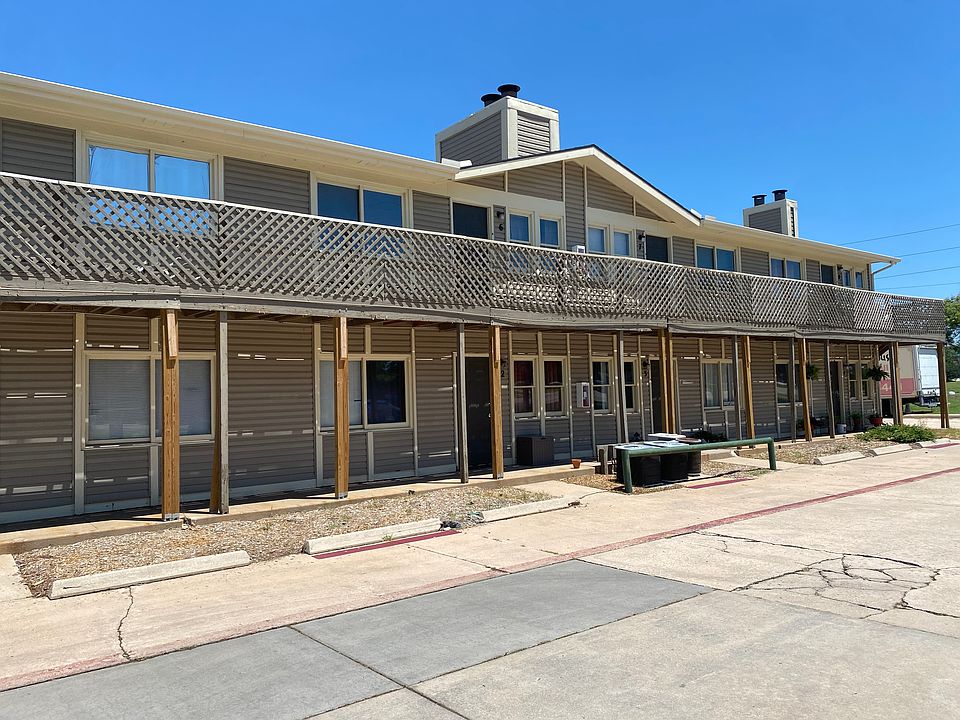 1st image of 9560 E Lincoln St #1