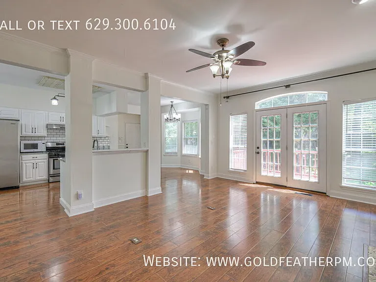 5888 Woodlands Ave — Photo 16