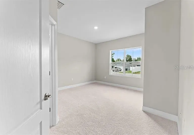 9393 SE 158th Pl — Photo 11