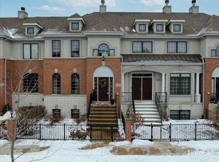 2038 Alta Vista Ct, Naperville, IL 60563