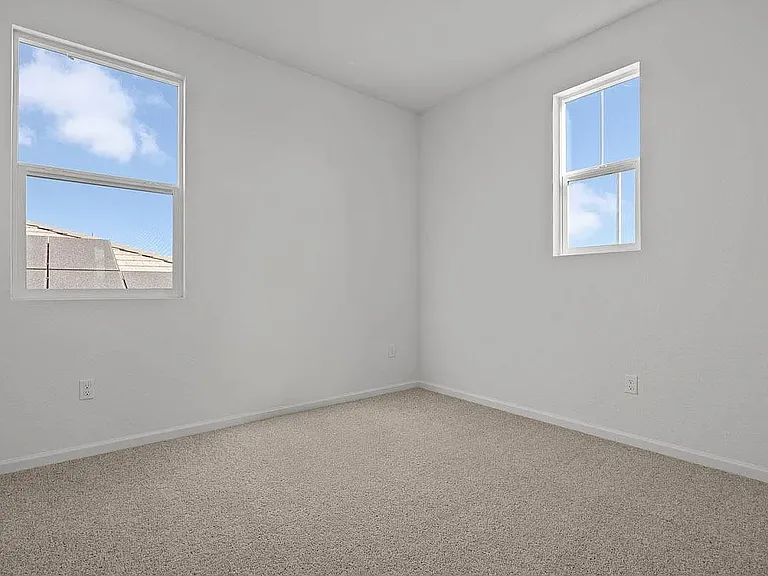 2411 Barolo St — Photo 19