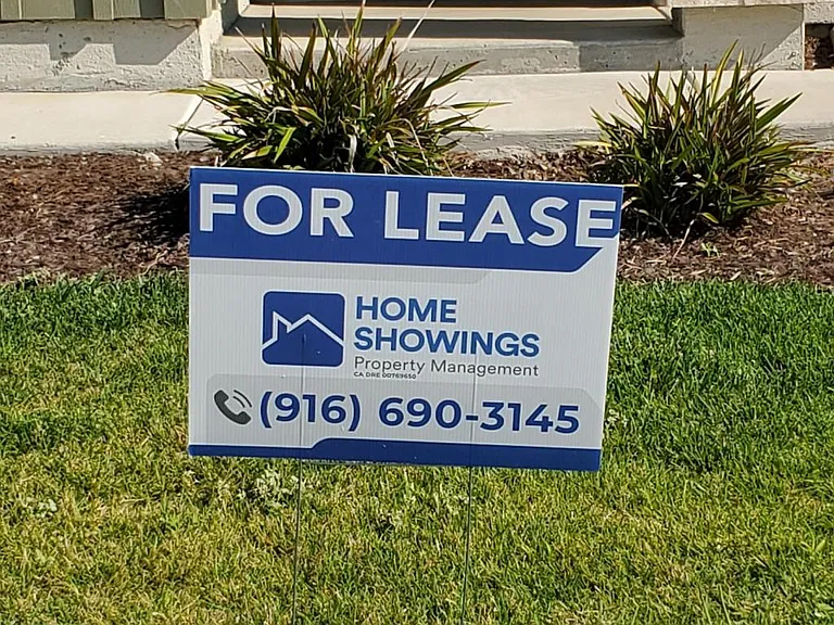 3919 Watermist Way — Photo 1