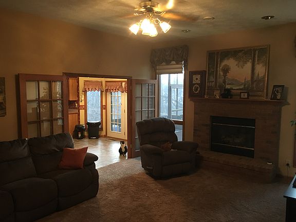 3rd image of 326 S 48th St