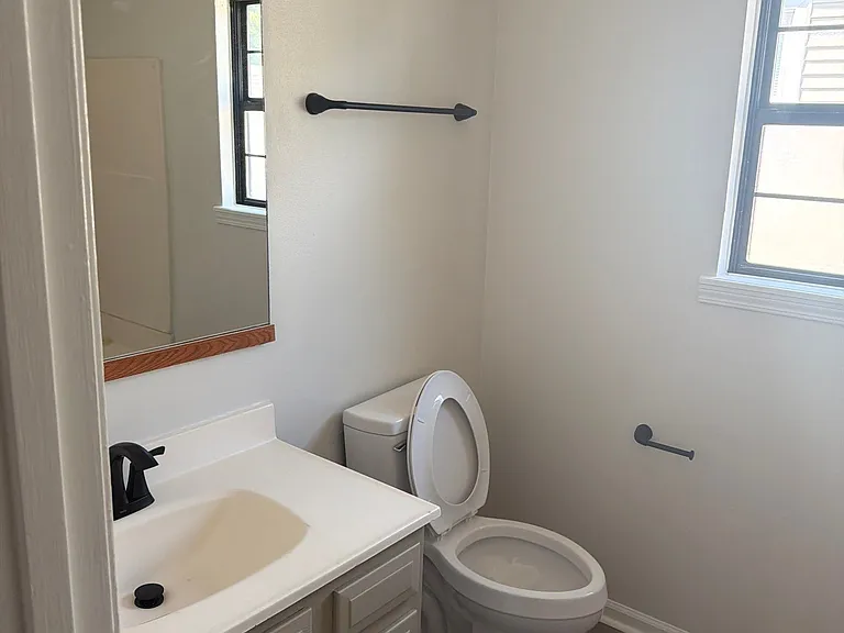 4309 Malcolm Ave — Photo 11