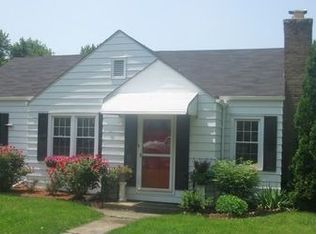 9 Sunset Rd, Merrillville, IN 46410