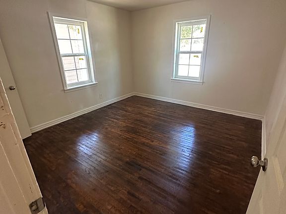 5th image of 1619 Bellaire St
