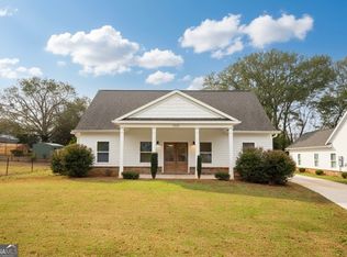 1000 Bell Cir, Madison, GA 30650